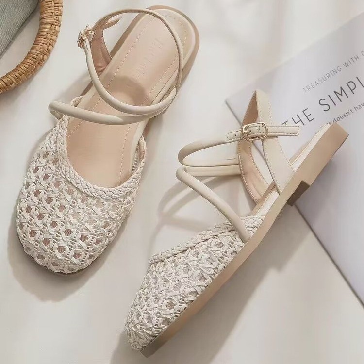 French-style Closed-toe Sandal - Women Fashion Heels ulasan dan harga