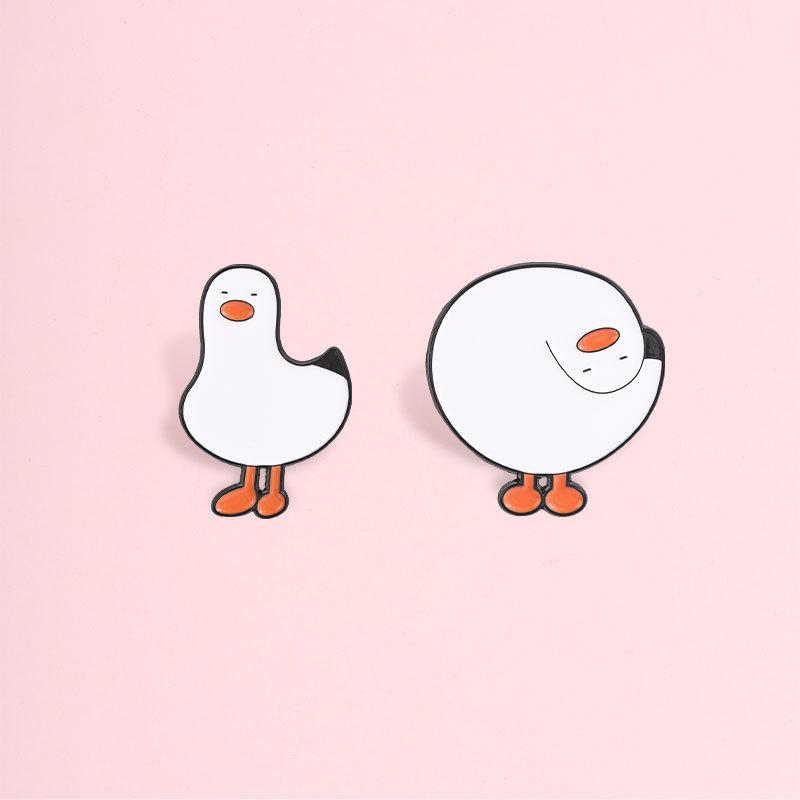 Cartoon White Goose Brooch 1/2 - Women Fashion Pose ulasan dan harga
