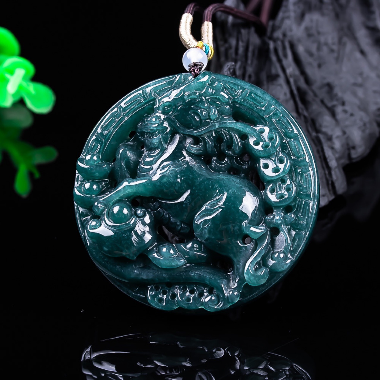 Burmese Jadeite Dragon Pendant - Women Fashion Necklace ulasan dan harga