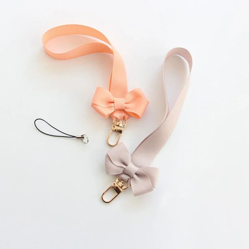 Trendy Bowknot Mobile Phone Ch - Fashion Women Picture ulasan dan harga