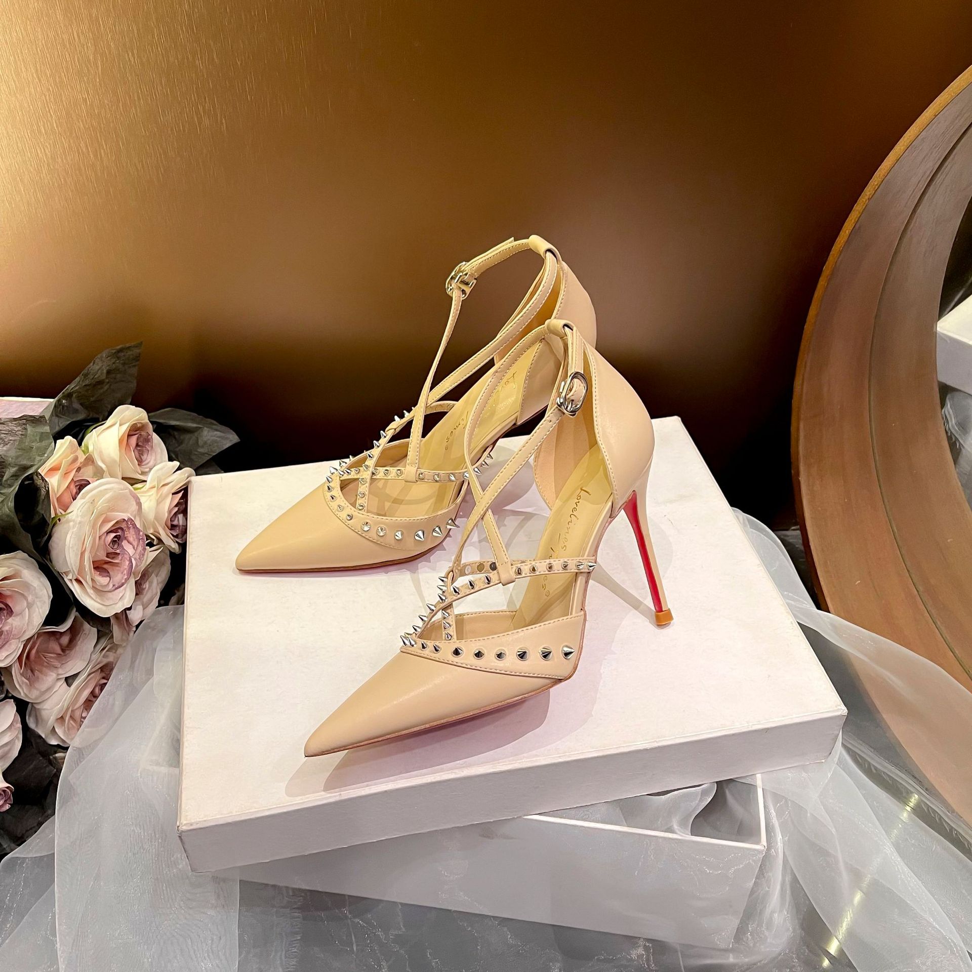 Retro Woman Shoes Sandals Stil - Women'S Fashion Shoes ulasan dan harga
