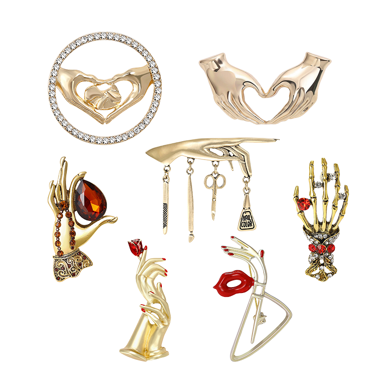 Hand Pose Heart Brooches For W - Women Fashion Pose ulasan dan harga